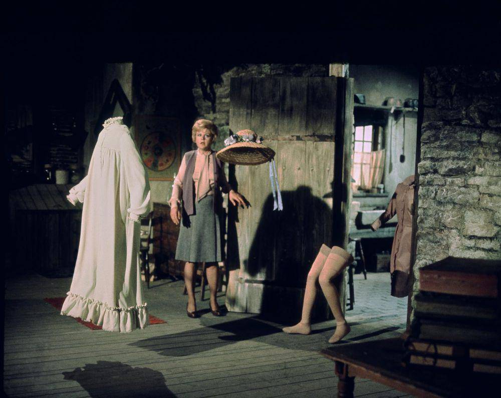 cuplikan film Bedknobs and Broomsticks (dok. Disney/Bedknobs and Broomsticks