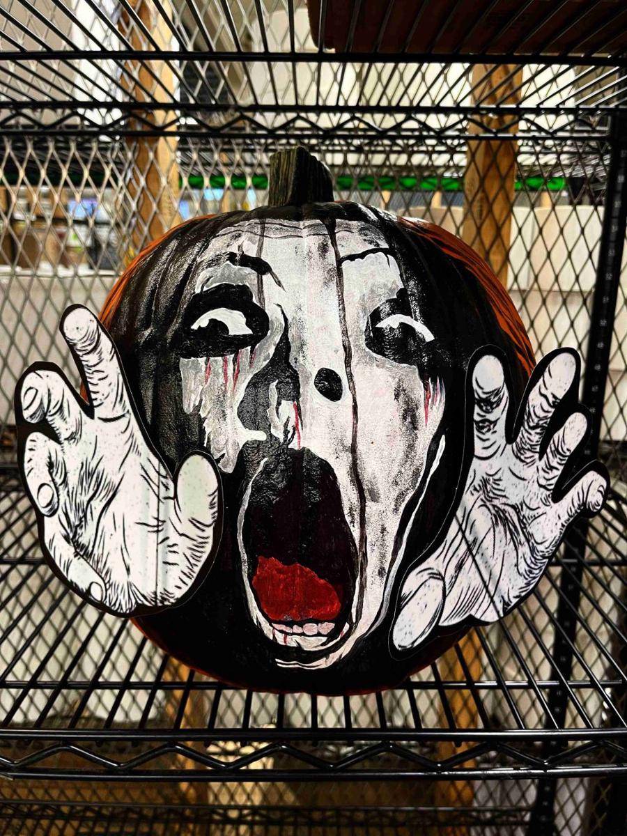 potret dekorasi labu Halloween nyentrik (reddit.com/user/pumpkin_coff33)