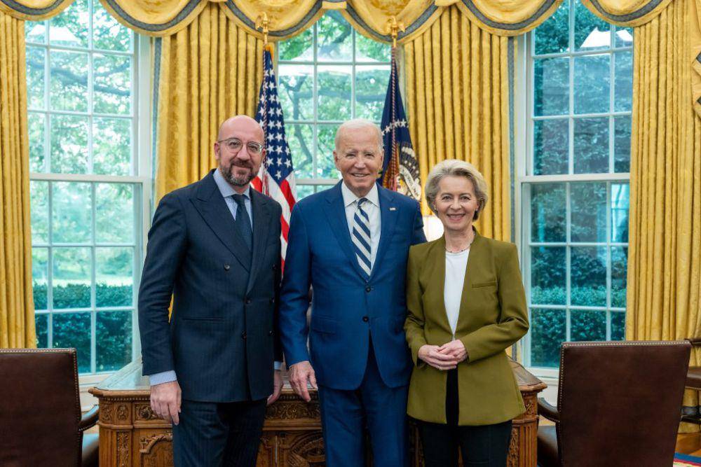 Charles Michel, Joe Biden dan Ursula von der Leyen (Twitter.com/The White House)