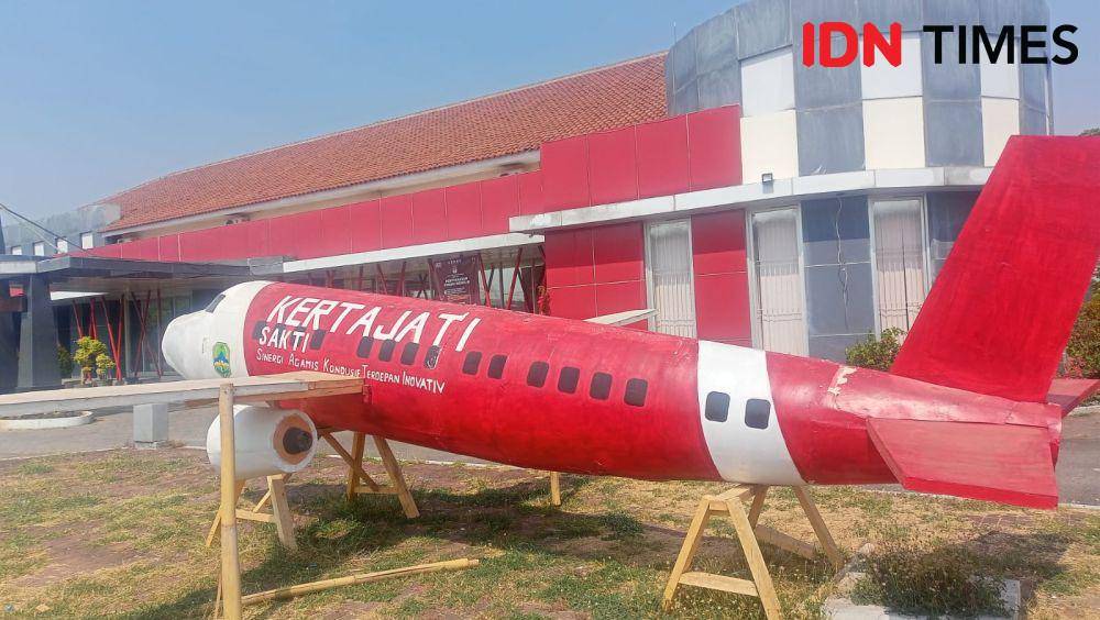 Inin Nastain IDN Times/ miniatur pesawat terbang di Kecamatan Kertajati