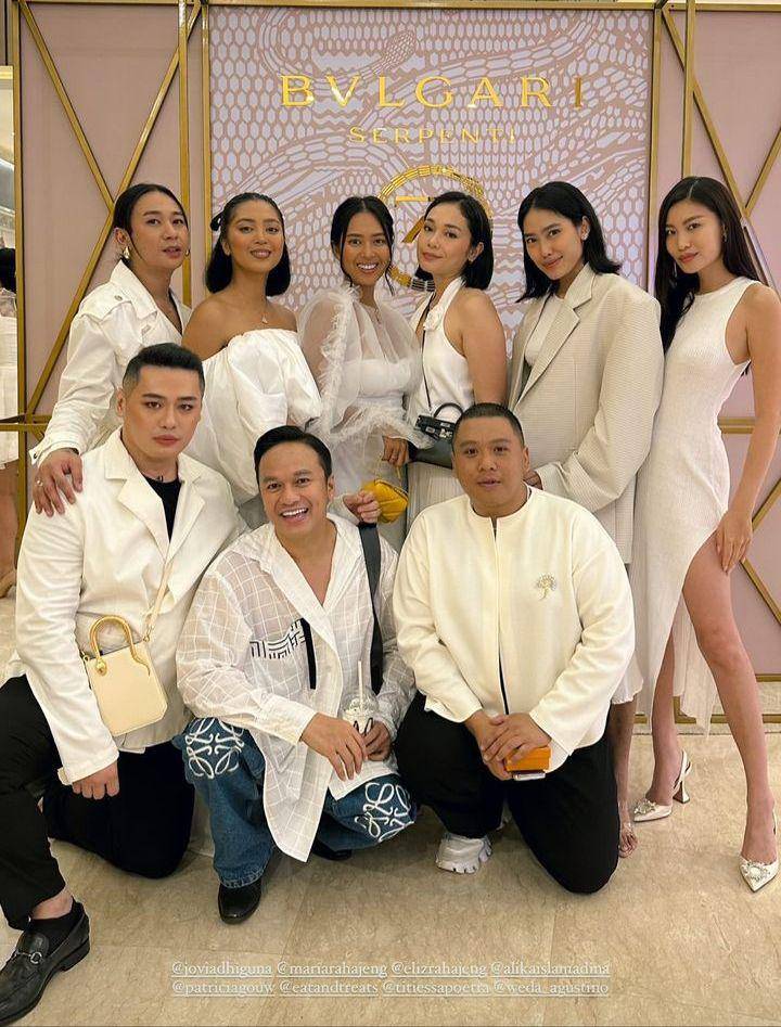Potret artis di event Bvlgari (Instagram.com/ayladimitri)