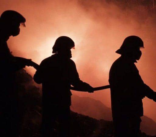 Pantauan kebakaran di TPA Tlekung Kota Batu. (Dok. Damkar Kota Batu)