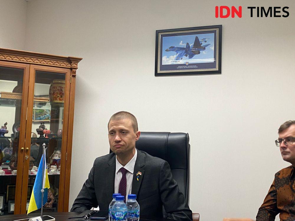 Wakil Menteri Luar Negeri Ukraina untuk Pembangunan Digital dan Transformasi Digital, Anton Demokhin. (IDN Times/Sonya Michaella)