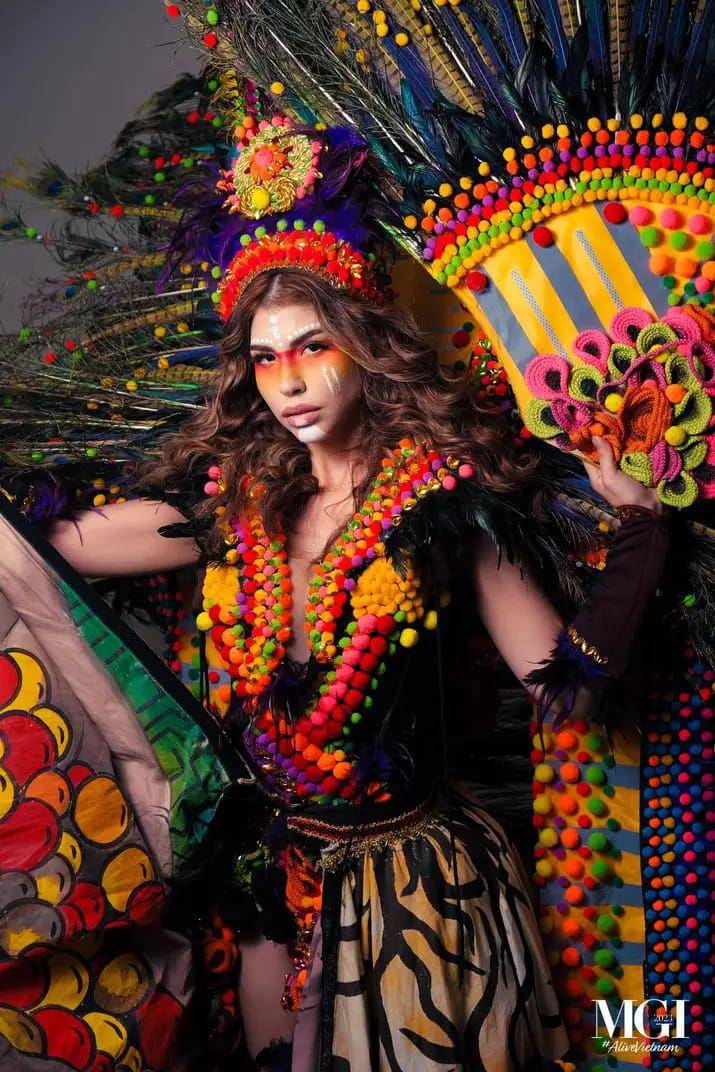 Kostum Nasional Paling Memukau di Miss Grand International 2023 (Facebook.com/Miss Grand International)