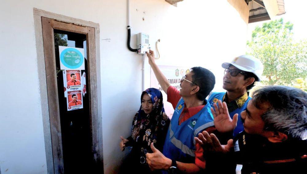 504 Warga Miskin di Takalar Dapat Sambungan Listrik PLN Gratis