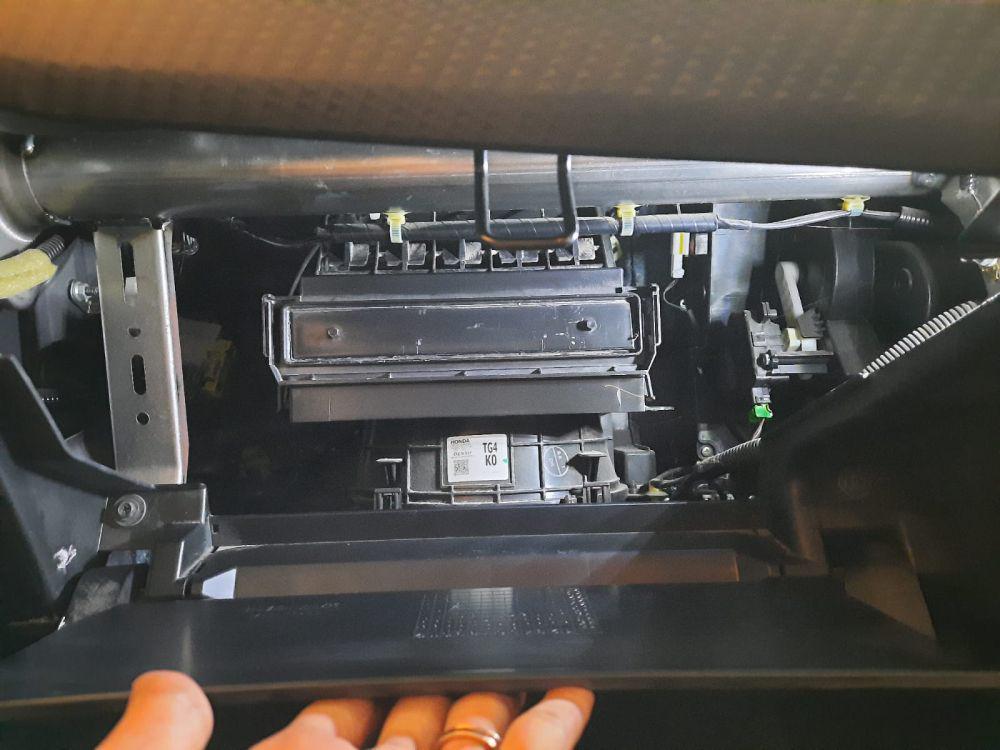 Cara Pasang Filter AC Kabin Honda Brio, Gampang Banget!