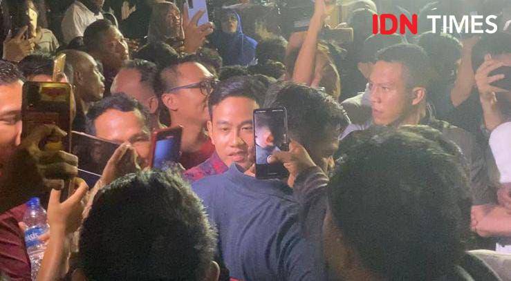 Gibran di Tugu Proklamasi (IDN Times/Lia Hutasoit)