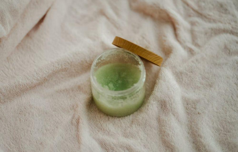 4 Rekomendasi Peeling Gel yang Membersihkan Kulit dengan Optimal