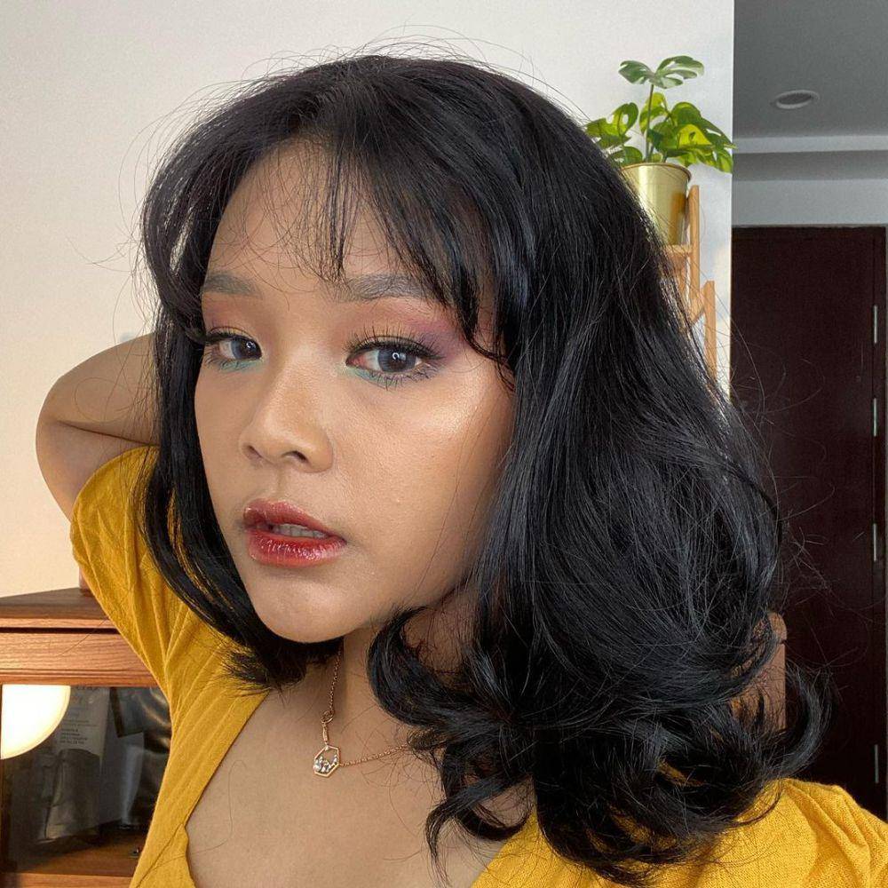 inspirasi eye makeup ala Ririe Prameswari (instagram.com/ririeprams)