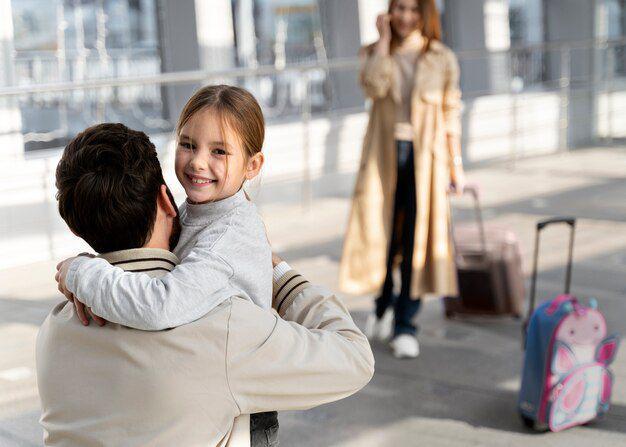 6 Tips Travelling Bareng Toddler yang Lagi di Fase Aktif, Bawa Bekal!