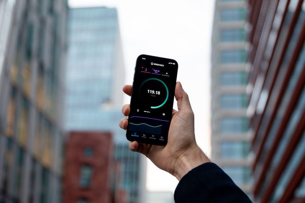 7 Hal yang Harus Dihindari Ketika Menggunakan Wi-Fi Publik