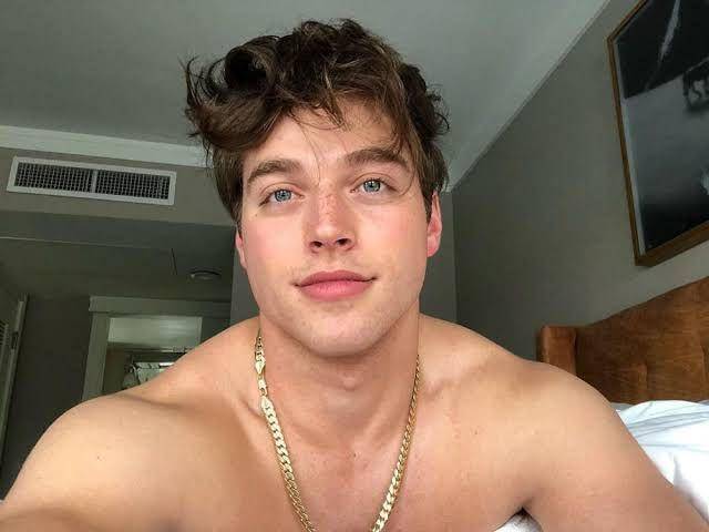 Froy Gutierrez (dok. Instagram/Froy Gutierrez)