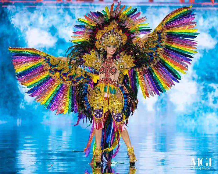 Kostum Nasional dari Asia di Miss Grand International 2023 (Facebook.com/Miss Grand International)