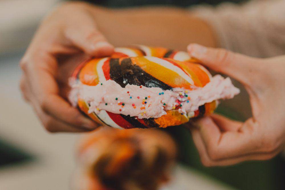 ilustrasi bagel ice cream (pexels.com/RDNE Stock project)