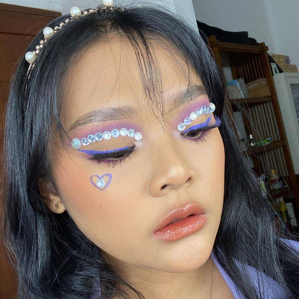 inspirasi eye makeup ala Ririe Prameswari (instagram.com/ririeprams)