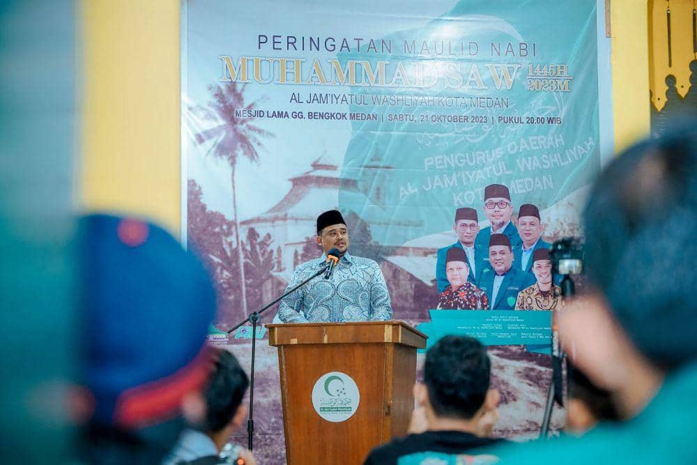 PD Al Washliyah Medan menggelar Peringatan Maulid Nabi Muhammad SAW di Masjid Lama Gang Bengkok, Jalan Masjid, Sabtu (21/10/2023) malam. (Dok. IDN Times)