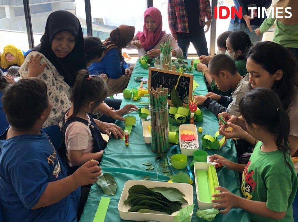 Acara Down Syndrome Awareness Month #WithUsNotForUs oleh Kesaint Blanc for Kids dan FIFGroup Astra pada Sabtu (21/10/2023) di Taman Ismail Marzuki, Jakarta (IDN Times/Nisa Zarawaki)