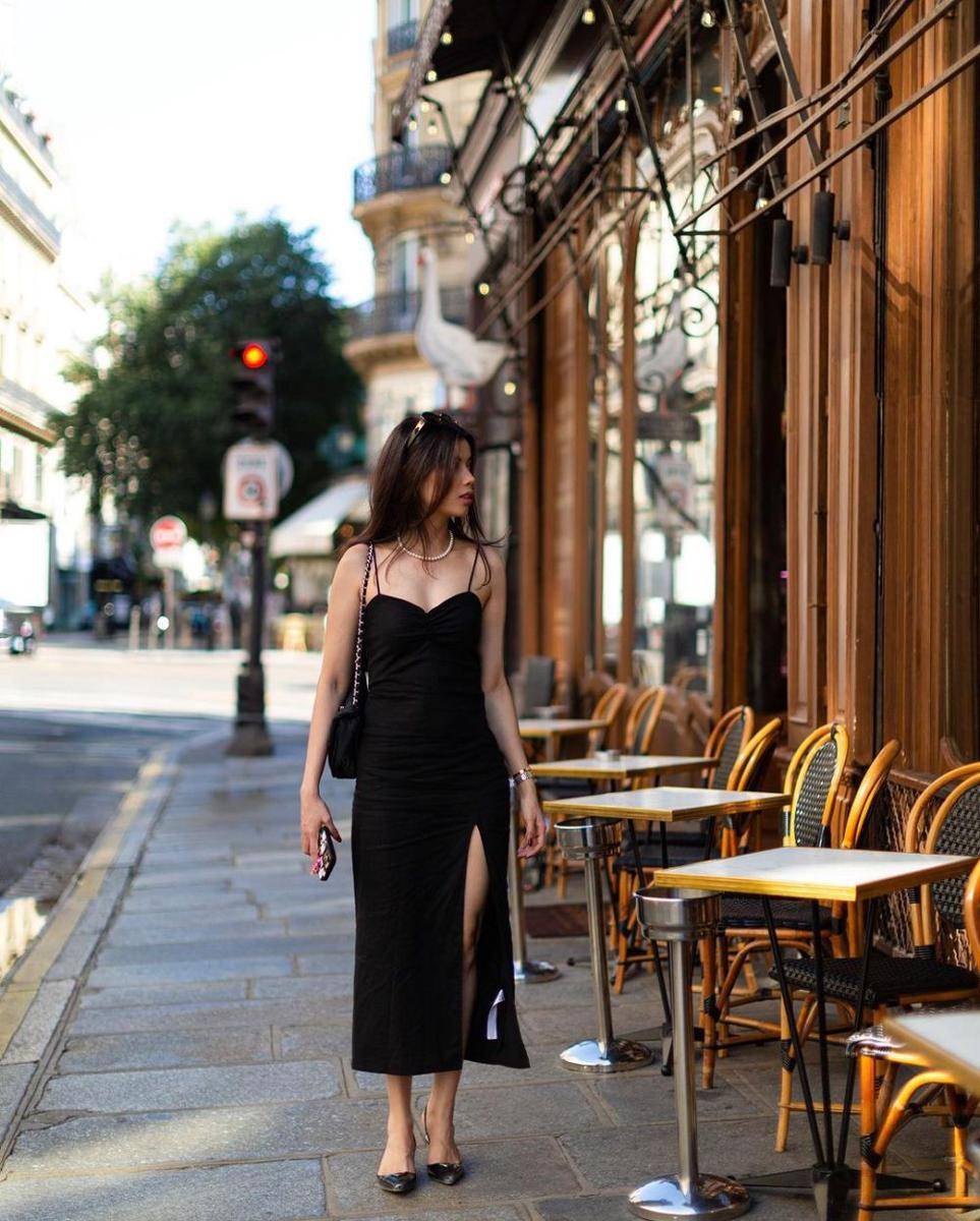 OOTD Sabrina Chairunnisa (instagram.com/sabrinachairunnisa_)