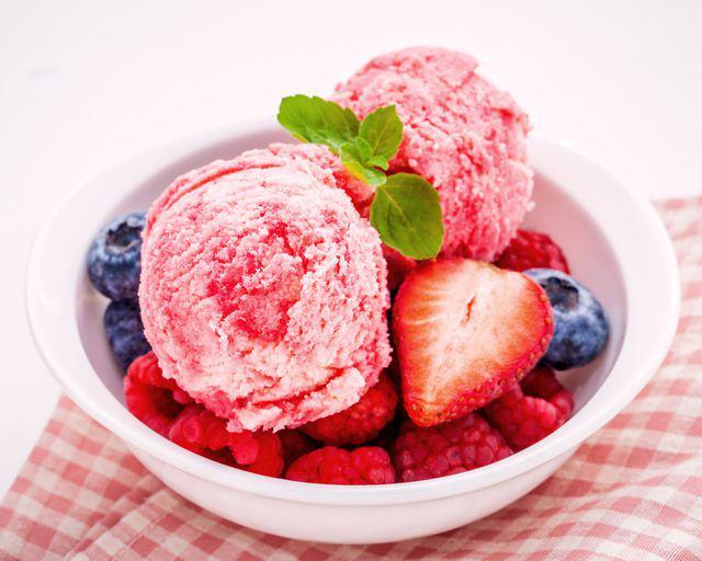 Resep Strawberry Sorbet 3 Bahan, Cocok Disantap saat Cuaca Panas