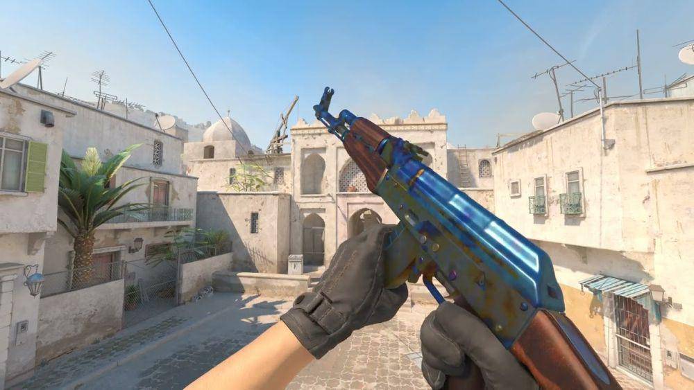 AK-47 Case Hardened (661) di CS:GO (dok. Valve)