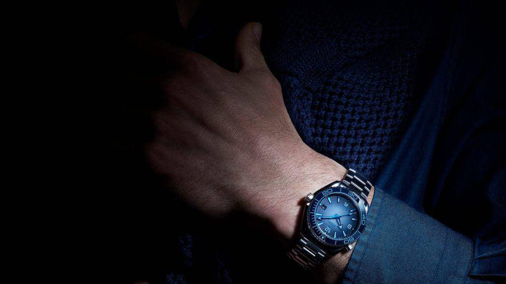 Omega Seamaster Planet Ocean 600M (omegawatches.com)