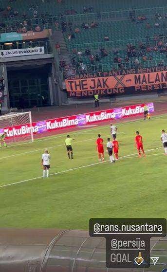 potret Raffi Ahmad di laga RANS melawan Persija (instagram.com/raffinagita1717)