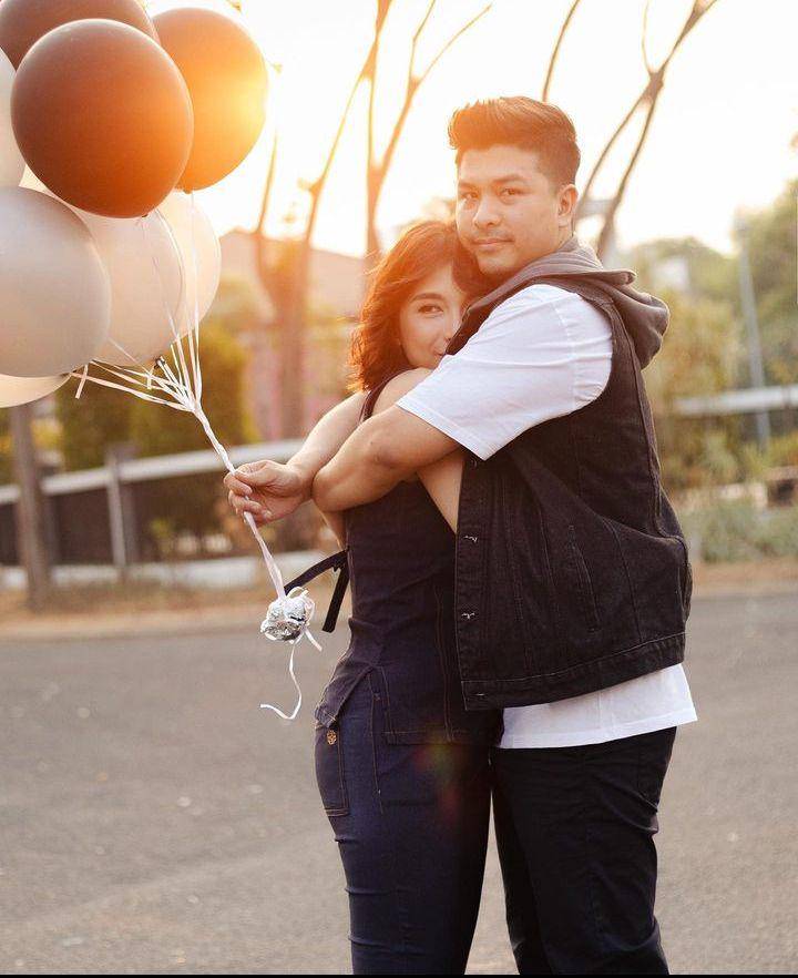 Wedding anniversary Oktober (Instagram.com/chelseaoliviaa)