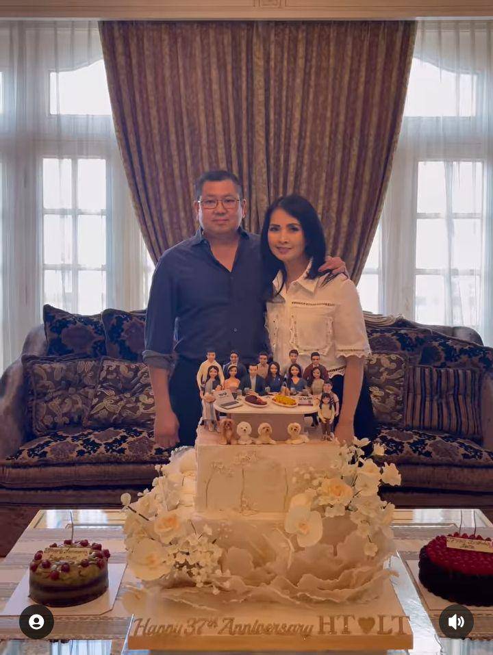 Wedding anniversary Oktober (Instagram.com/liliana_tanoesoedibjo)