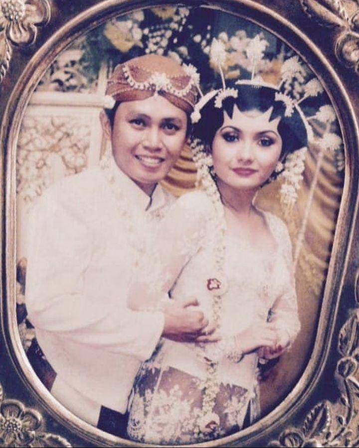 Wedding anniversary Oktober (Instagram.com/ekopatriosuper)