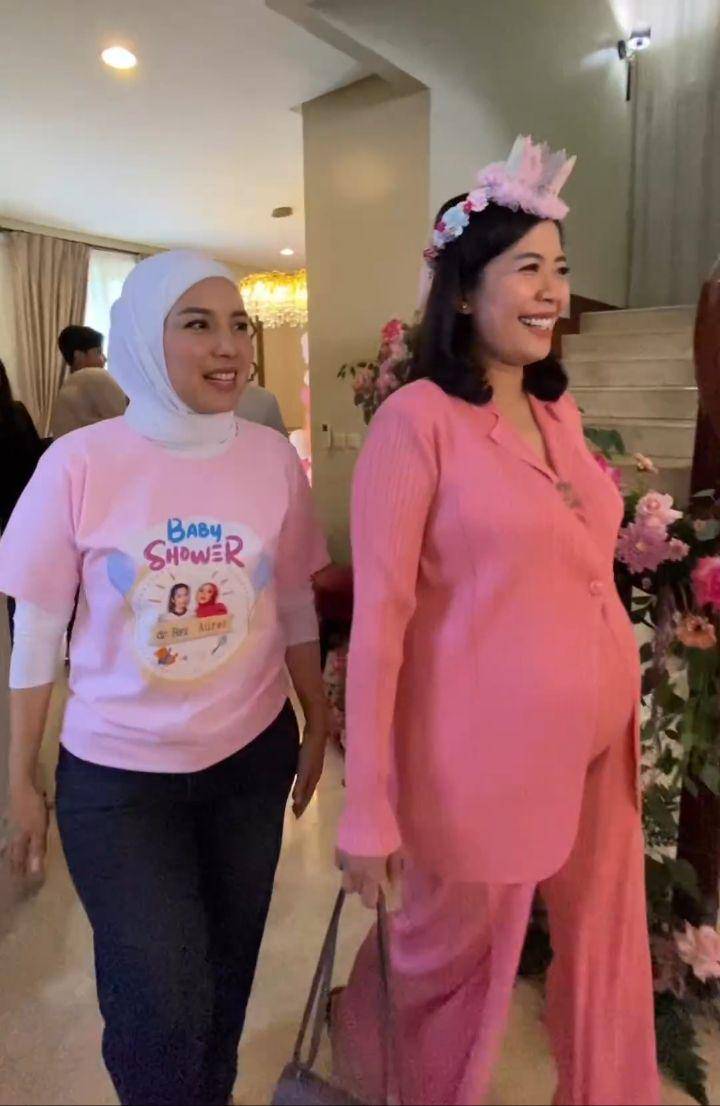 Surprise baby shower geng cendol (Instagram.com/tya_ariestya)