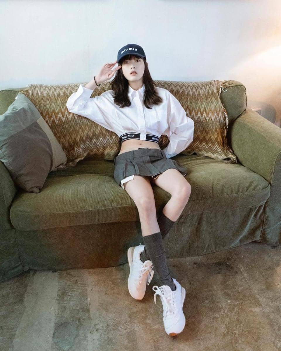 Lee Yoo Mi (instagram.com/leeyoum262)