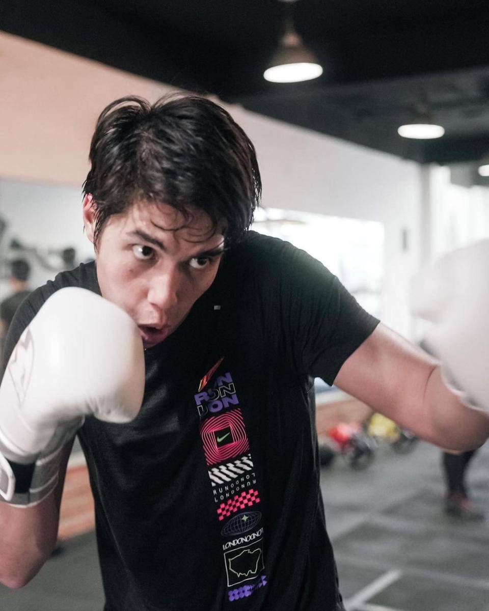 potret El Rumi persiapan untuk lawan Jefri Nichol (instagram.com/elelrumi)