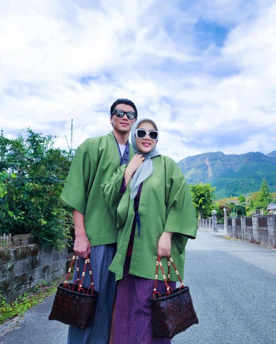 potret Syahrini dan Reino Barrack (instagram.com/princessyahrini)
