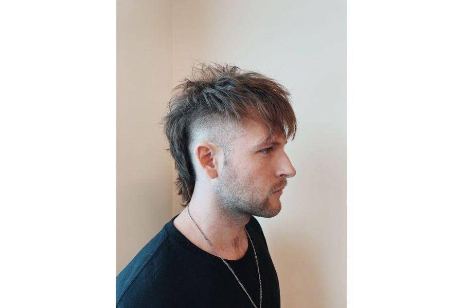Mohawk mullet (pinterest.com)