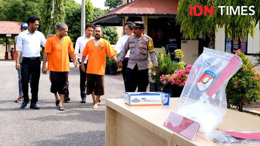 Polres Aceh Utara menangkap dua terduga pengedar tramadol di Aceh. (Dokumentasi Humas Polres Aceh Utara untuk IDN Times)