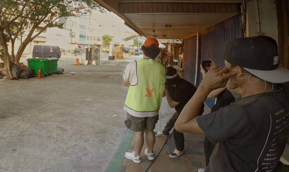 Di balik layar film 13 Bom di Jakarta (YouTube.com/ Visinema Pictures)