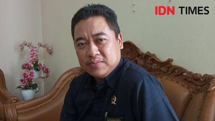 Ketua Pengadilan Agama Banyumas Muhammad Isna Wahyudi, S.HI, M.HI menjelaskan dikeluarkannya penetapan eksekusi karena telah berkekuatan hukum tetap, Selasa (24/10/2023).(IDN Times/Sutrisno)