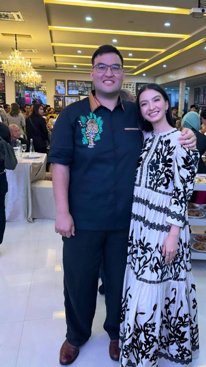 potret Raline Shah hadiri syukuran ulang tahun ke-73 sang papa (instagram.com/ralineshah)