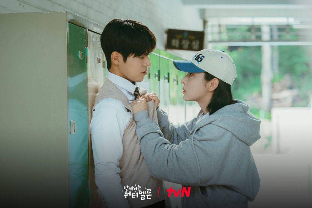 still cut drama Twinkling Watermelon (instagram.com/tvn_drama)