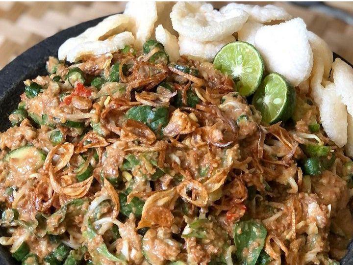 Resep Karedok Betawi, Bumbunya Nendang di Lidah
