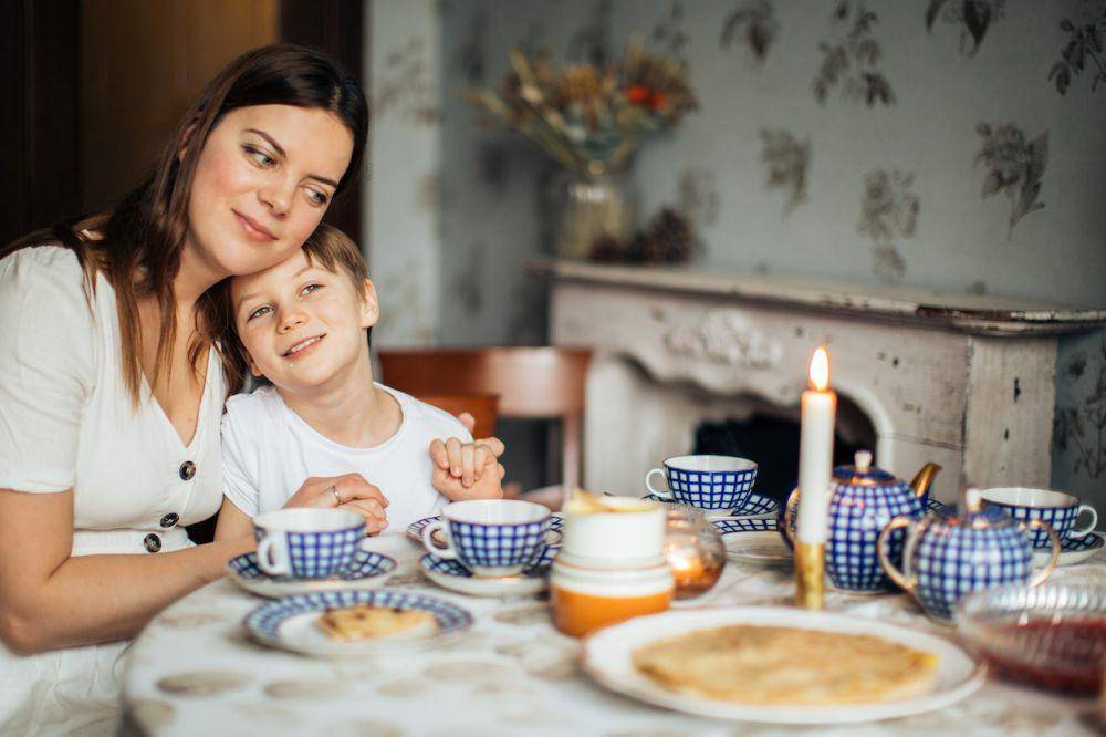 ilustrasi memanjakan anak (pexels.com/Elina Fairytale)