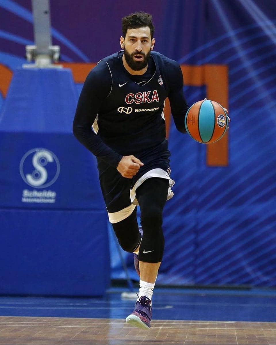 Tornike Shengelia saat berseragam CSKA Moscow. (instagram.com/tshengel1a)