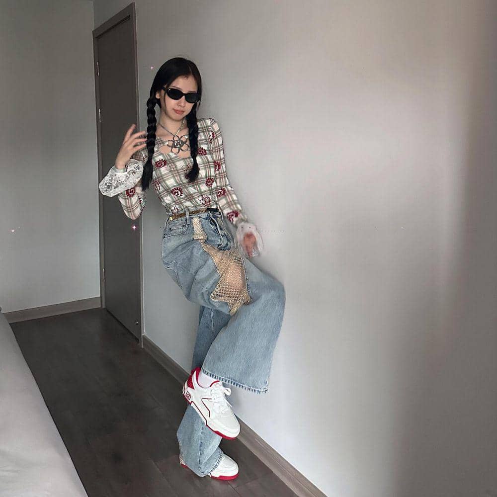 Esther Yu (instagram.com/estheeerrrrr)