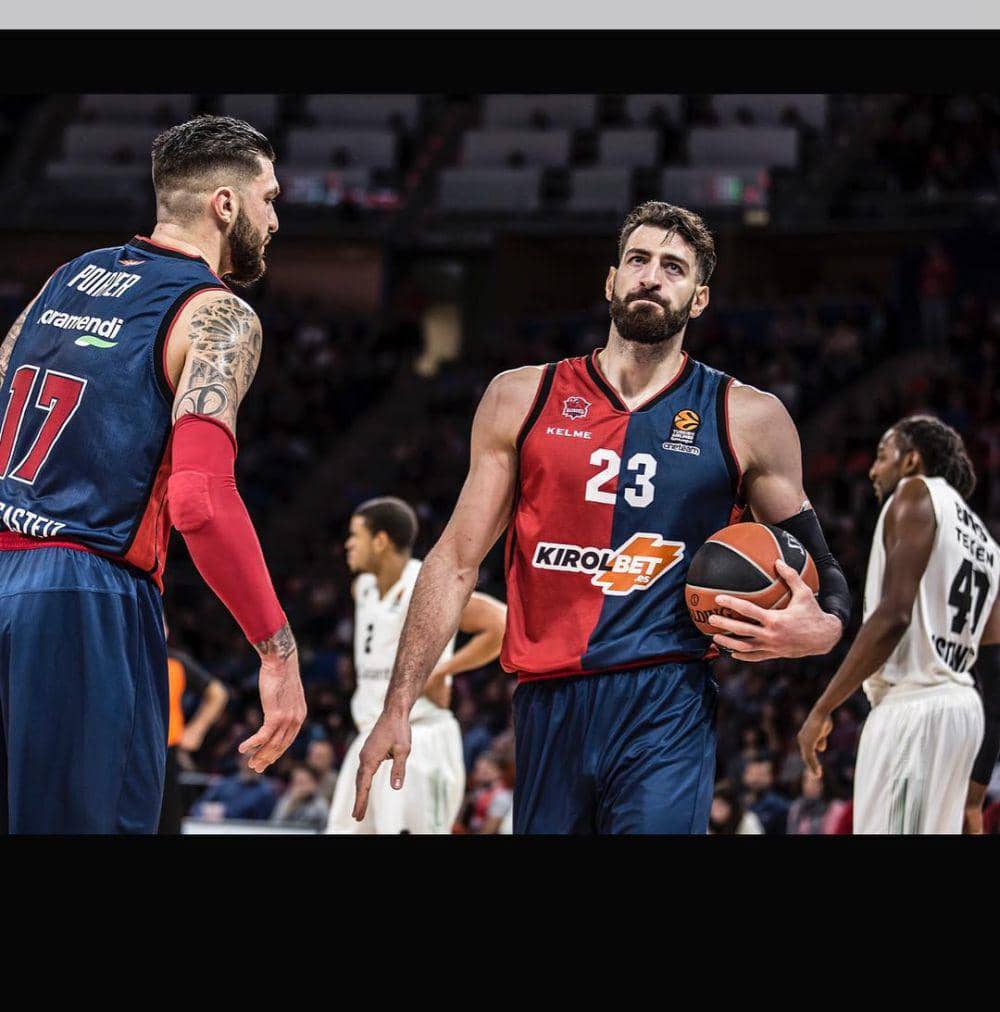 Tornike Shengelia saat berseragam Cazoo Baskonia. (instagram.com/tshengel1a)