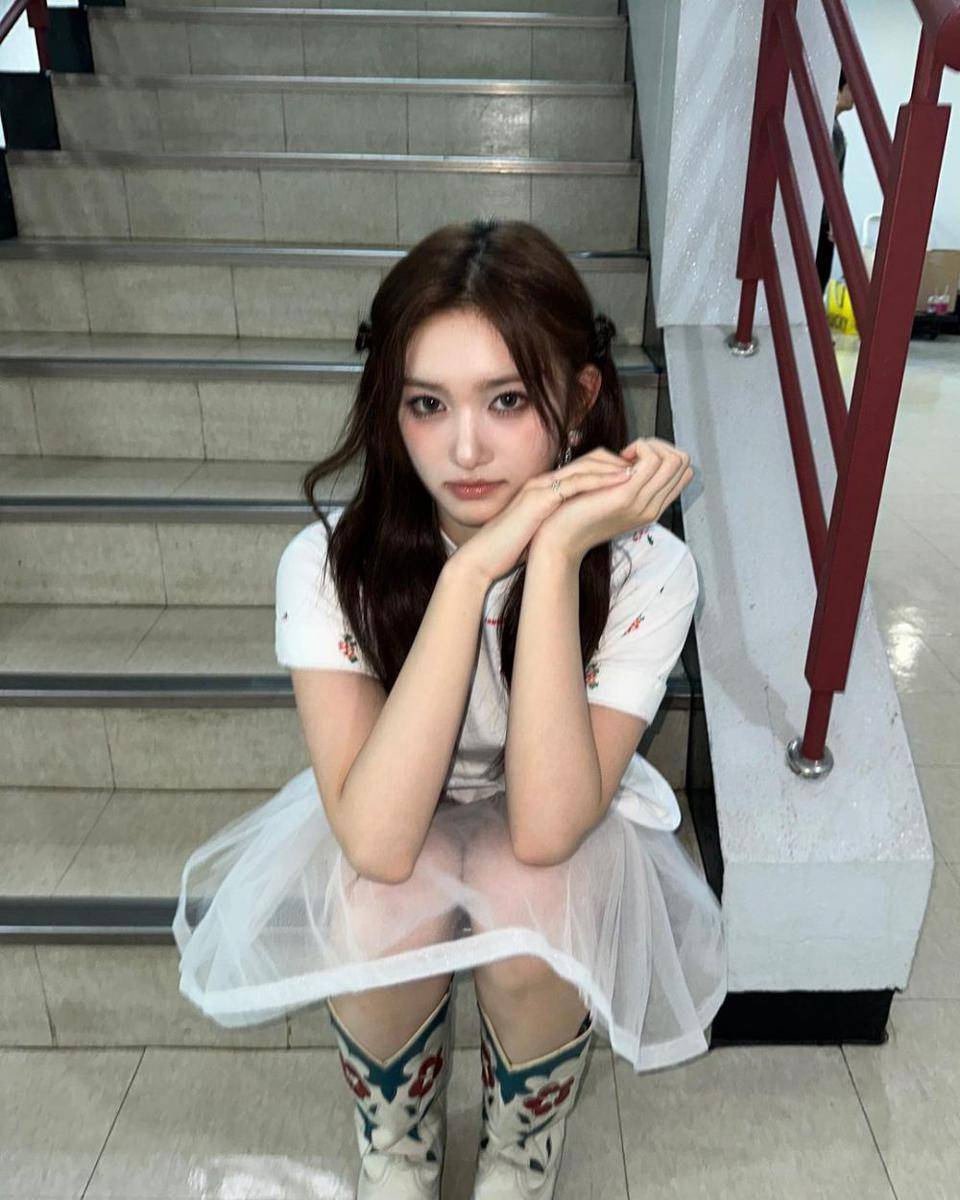 potret Leeseo IVE (instagram.com/ivestarship)