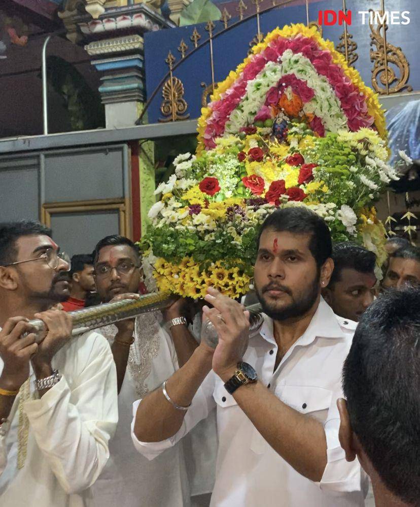 Suasana perayaan Navratri di Medan (IDN Times/Indah Permata Sari)