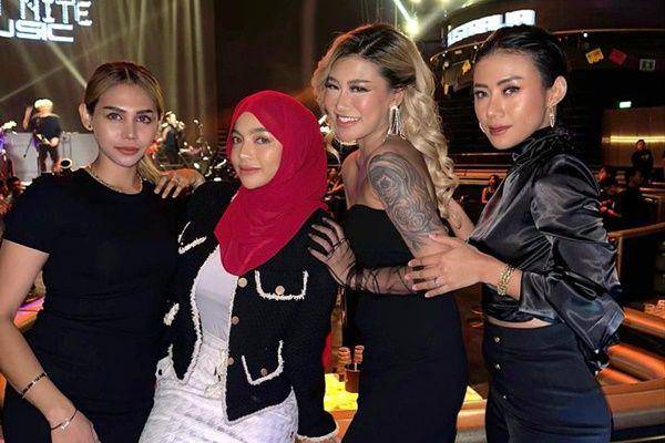 ultah Oklin Fia di klub (instagram.com/oklinfia)