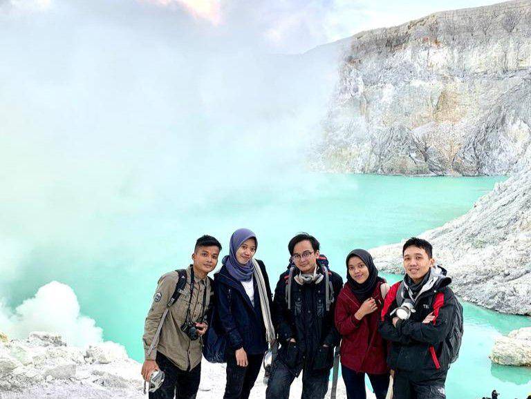 Kawah Ijen (dok. pribadi/Oktavia Isanur Maghfiroh)