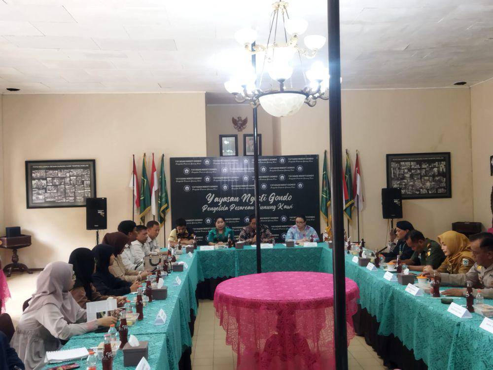 Pertemuan pihak Kampus UB dengan Yayasan Ngesti Gondo. (IDN Times/Rizal Adhi Pratama)