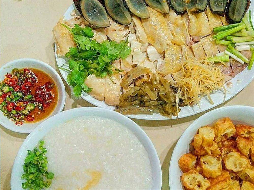 Bubur Ayam Mangga Besar 1 (instagram.com/buburayammabggabesar1)